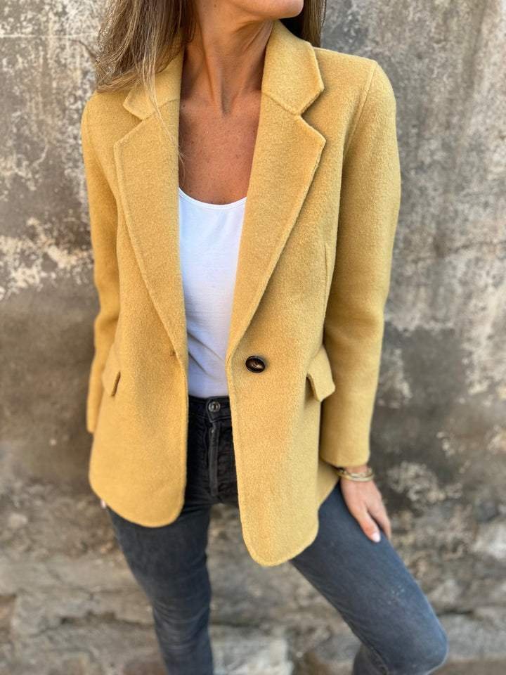 Nathalie | Eleganter und vielseitiger maßgeschneiderter Damenblazer