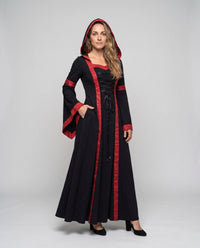 Helena | Vestito da costume storico con maniche fluide e allacciatura