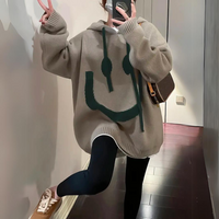 Clara | Kuscheliger und verspielter Oversize-Hoodie mit Smiley-Gesicht