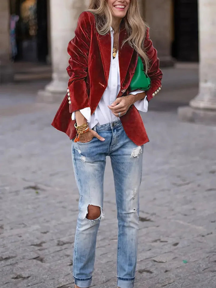 Isabelle | Luxurious And Timeless Velvet Blazer