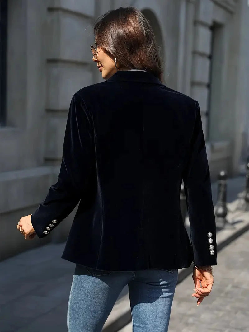 Isabelle | Luxurious And Timeless Velvet Blazer
