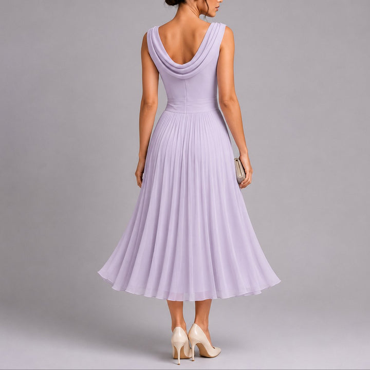 Camille | Elegante e sofisticato abito midi autunnale plissettato da cerimonia