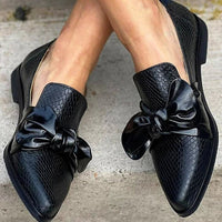 Victoria | Glänzende Loafer mit Schleife für Damen