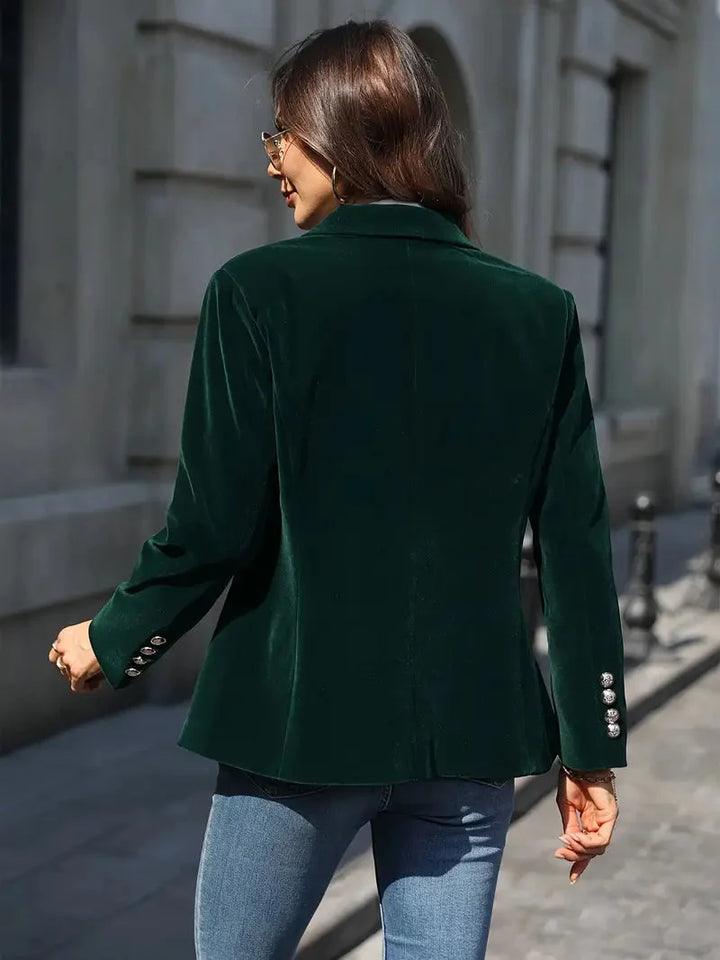 Isabelle | Luxurious And Timeless Velvet Blazer