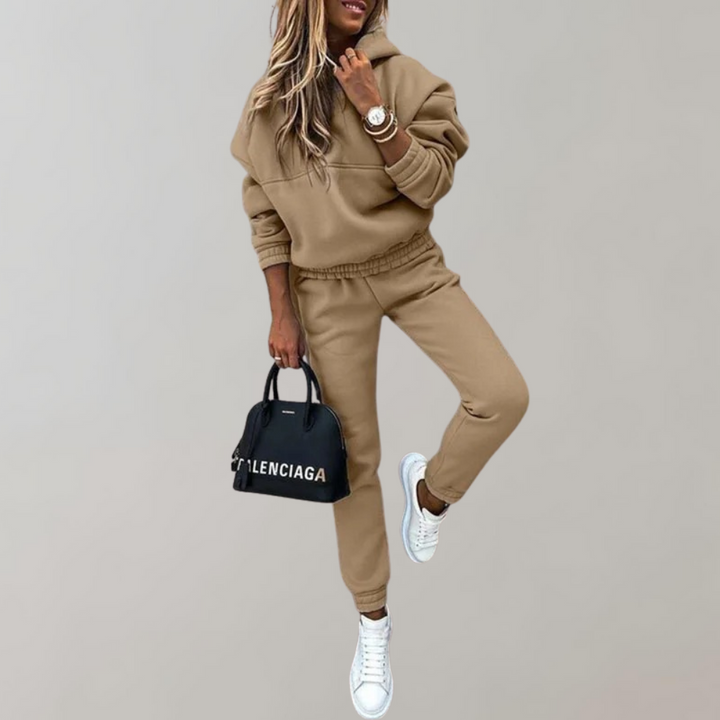 Drune | Retro Style Tracksuit with Hoodie for Women