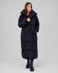 Evelyn | Elegante und kuschelige lange Steppjacke für Damen