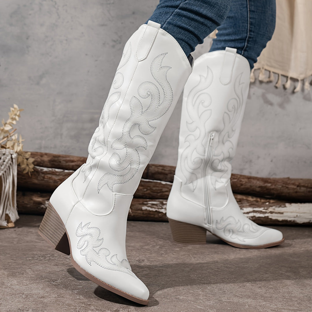 Stella | Elegant and Timeless Wide-Calf Cowboy Boots