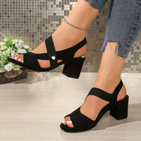 Annett | Elegante und stilvolle orthopädische Sandalen mit Blockabsatz
