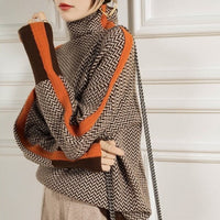 Freya | Auffälliger und stilvoller Rollkragenpullover mit Hahnentrittmuster
